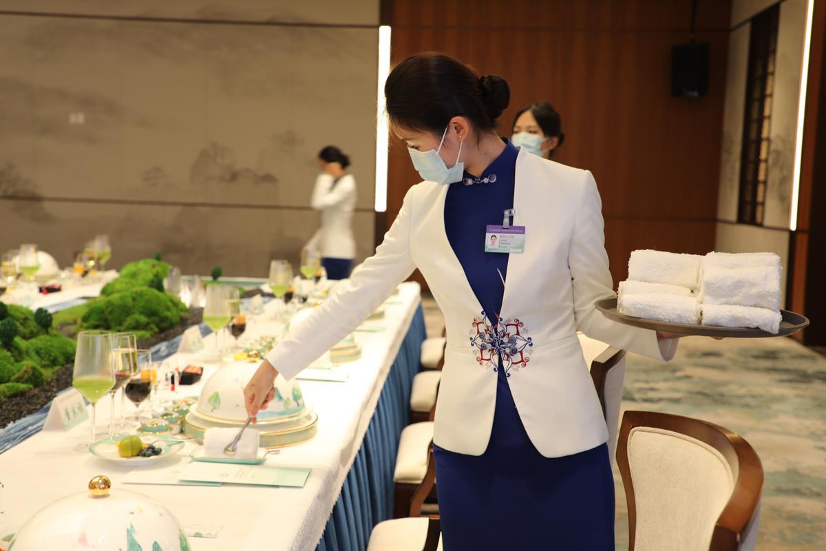 贵州酒店集团圆满完成泛珠三角区域合作行政首长联席会议服务保障工作